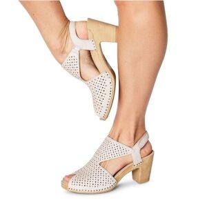 Dansko Women's Teagan Vintage Laser-cut Leather Peep Toe Block Heel Sandal 37